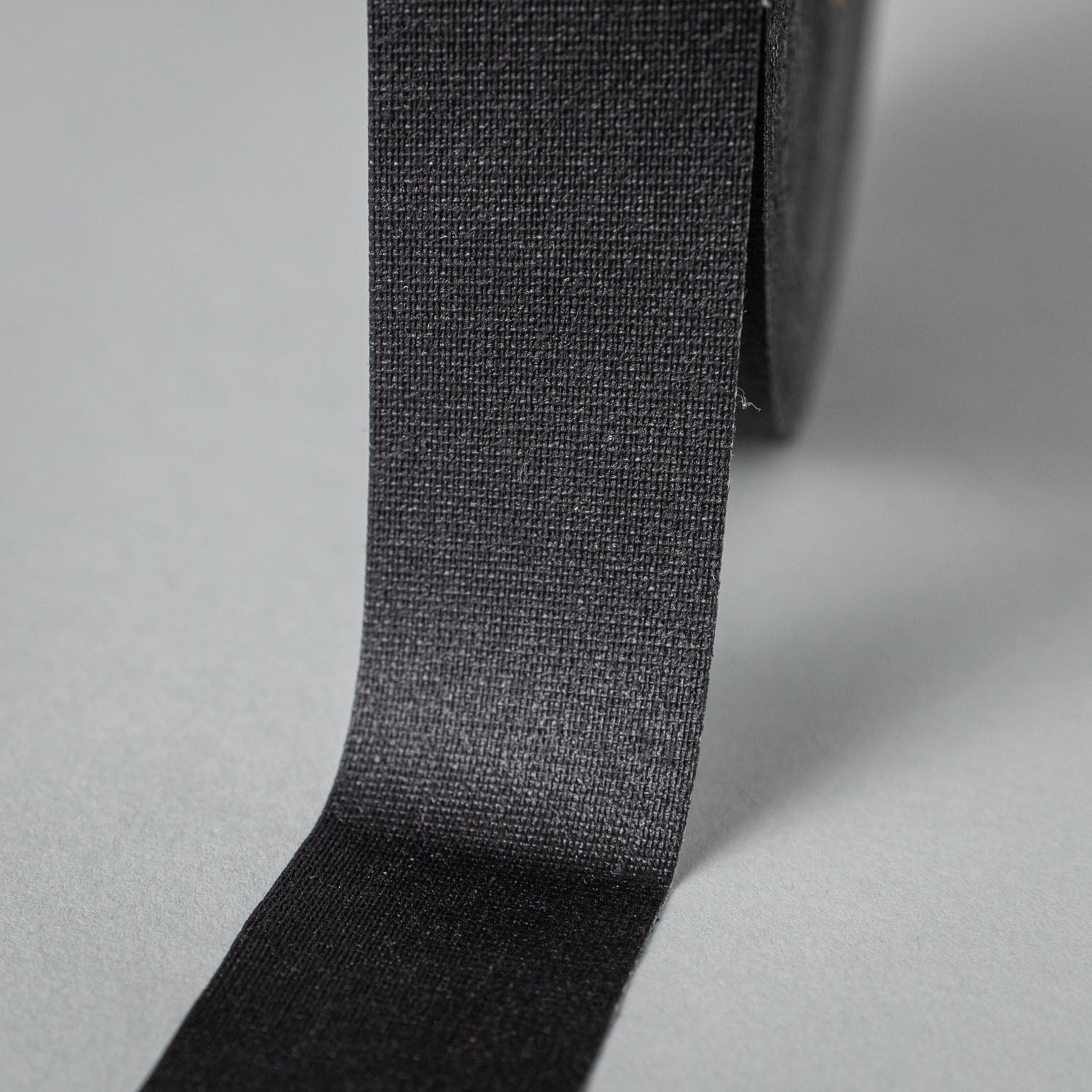 Pro Gaff Tape - Schwarz, Rot 24mm x 50m - setbedarf