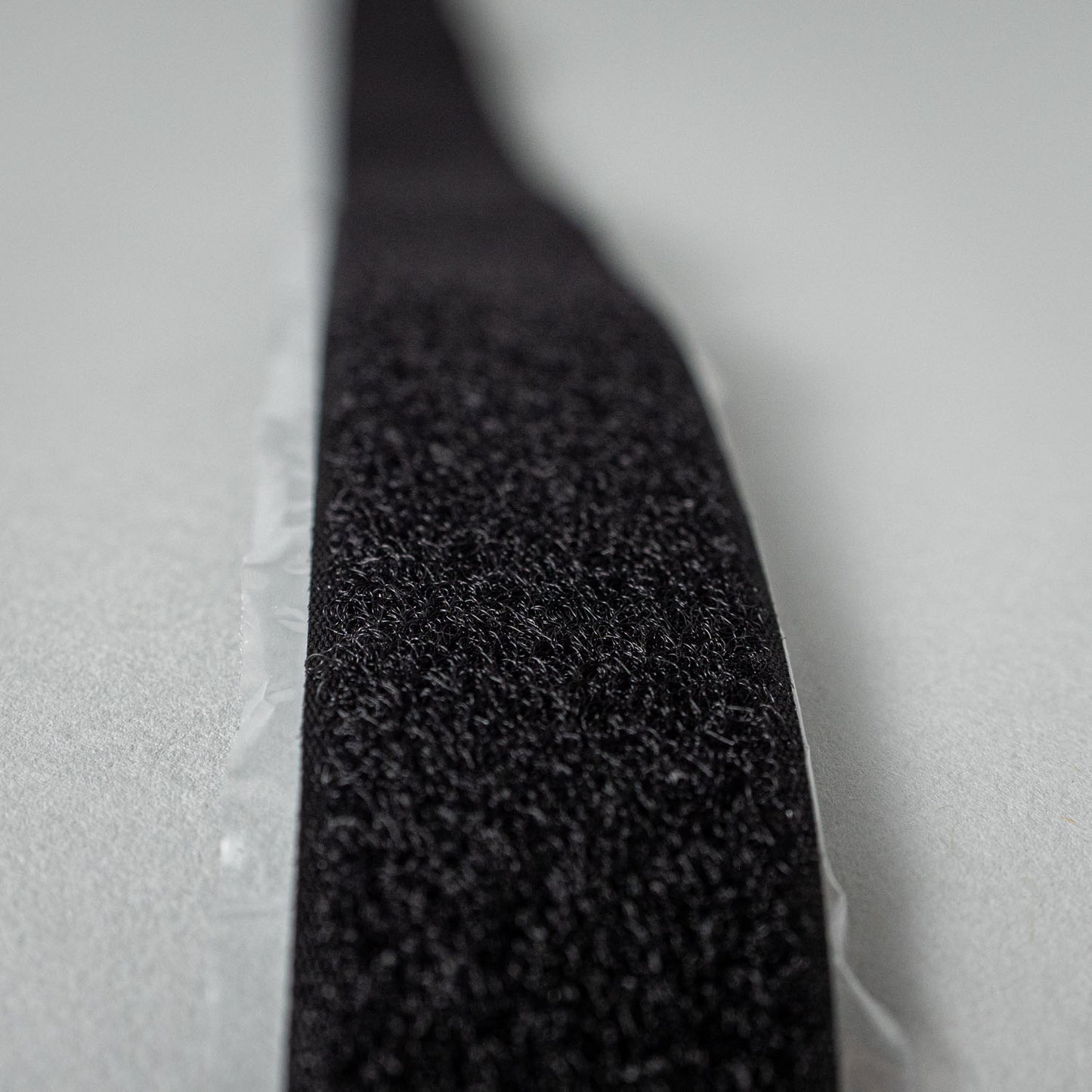 Selbstklebendes Klettband - kragoTEC® 25mm x 2,5m - setbedarf
