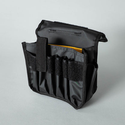 Gürteltasche Adam von Bestboy, aus robustem Material, mit Reißverschluss und verstellbarem Gürtel, für praktische Aufbewahrung.