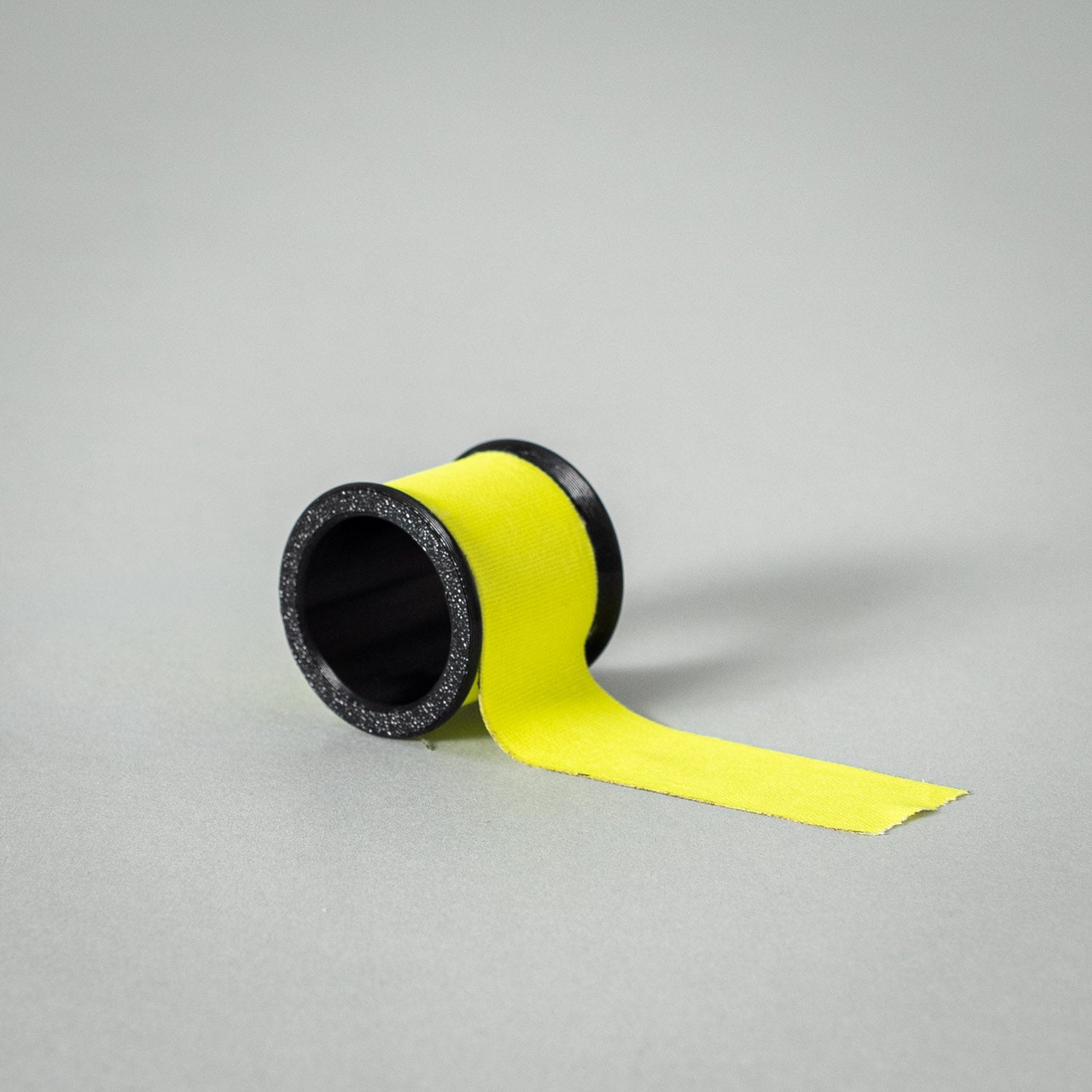 Rollentape für 25 mm Breite von setbedarf, glänzende transparente Klebebandrolle auf Kartonspule, ideal für Klebearbeiten